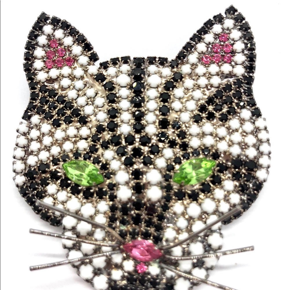 Big Cat Brooch - Crystal Rhinestone Statement - Picture 2 of 3